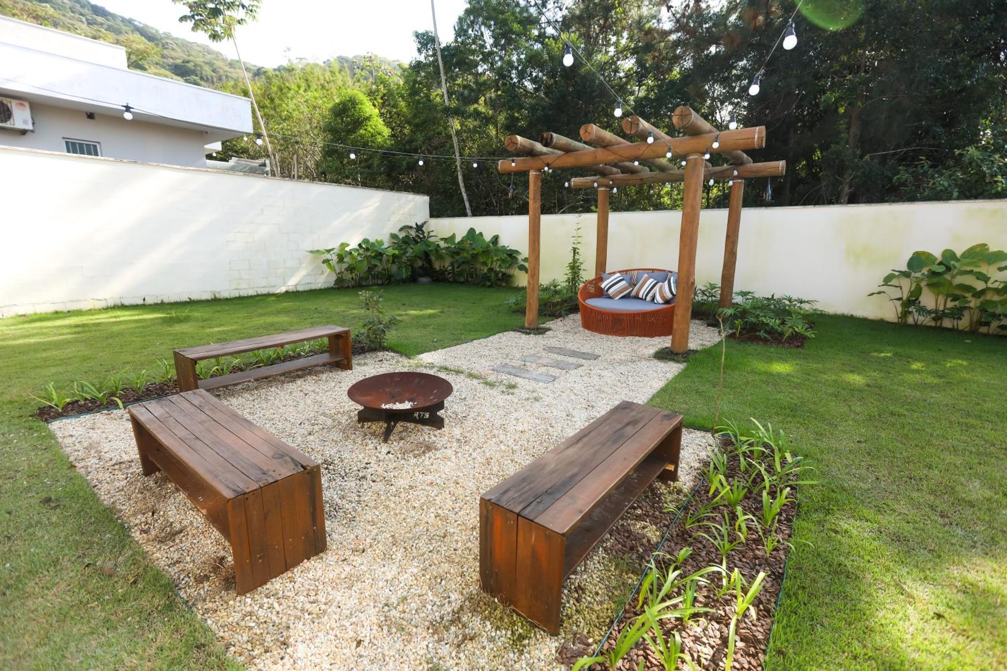 Estaleiro Com Charme - Ar, Churras E Pet Friendly Balneário Camboriú Εξωτερικό φωτογραφία