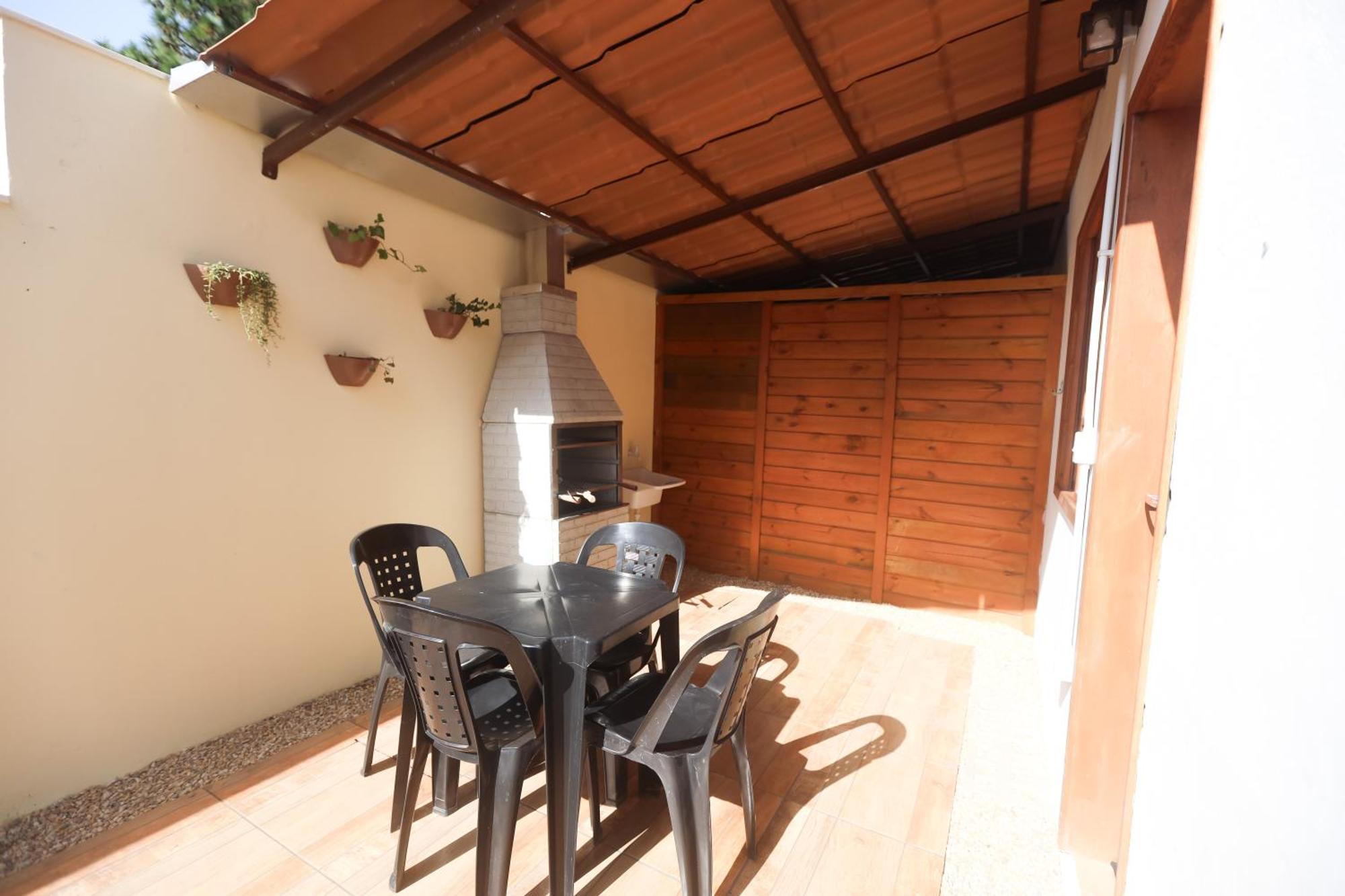 Estaleiro Com Charme - Ar, Churras E Pet Friendly Balneário Camboriú Εξωτερικό φωτογραφία